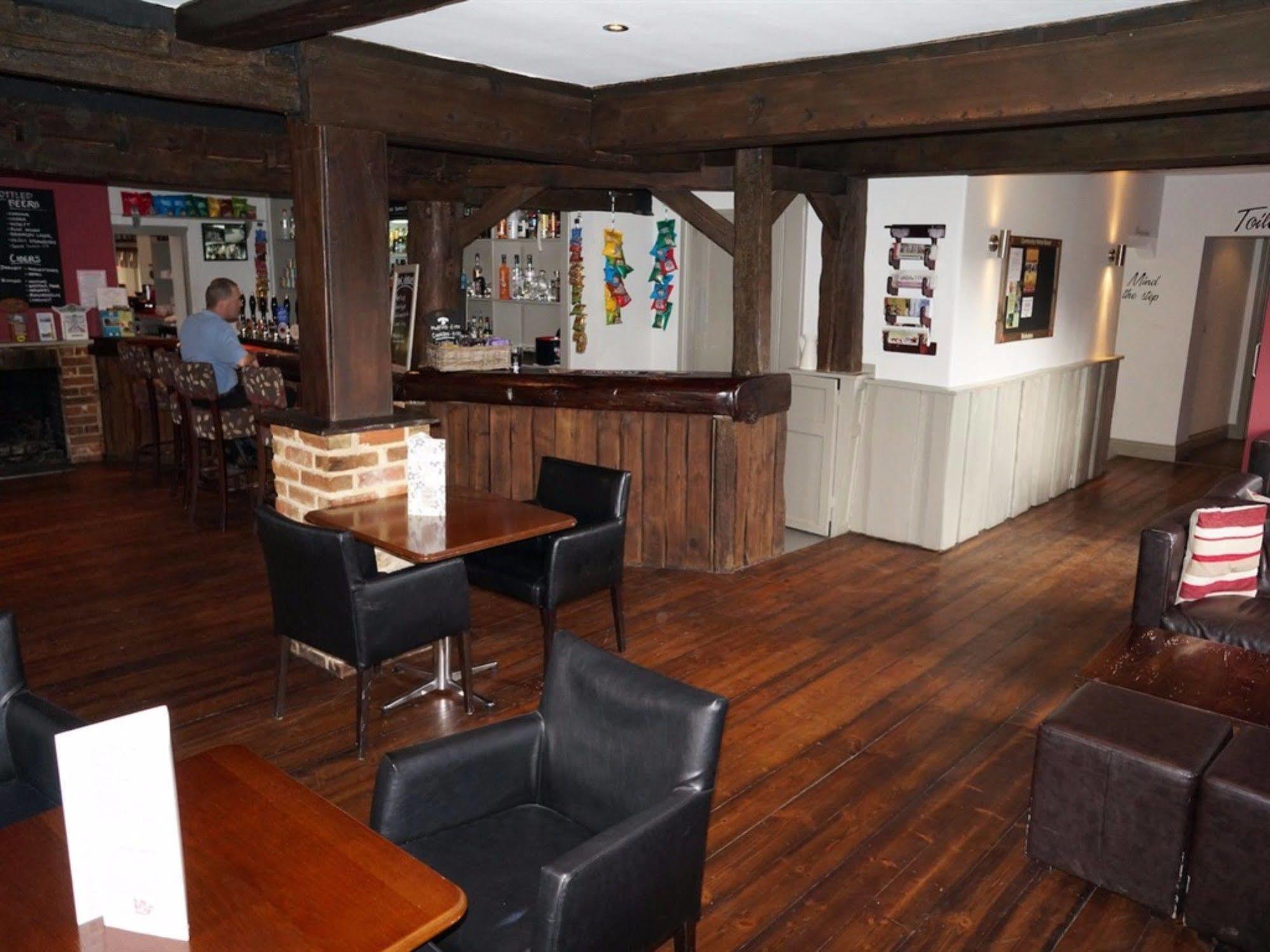 The Dean Ale & Cider House 호텔 치체스터 외부 사진